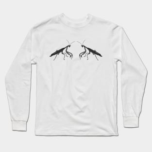 Praying Mantises in Love - cute and fun animal design on white Long Sleeve T-Shirt